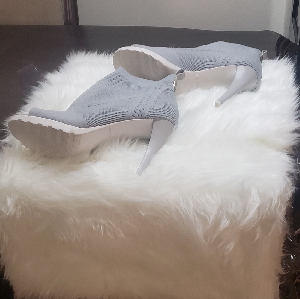 Bootie - Picture 3 of 3